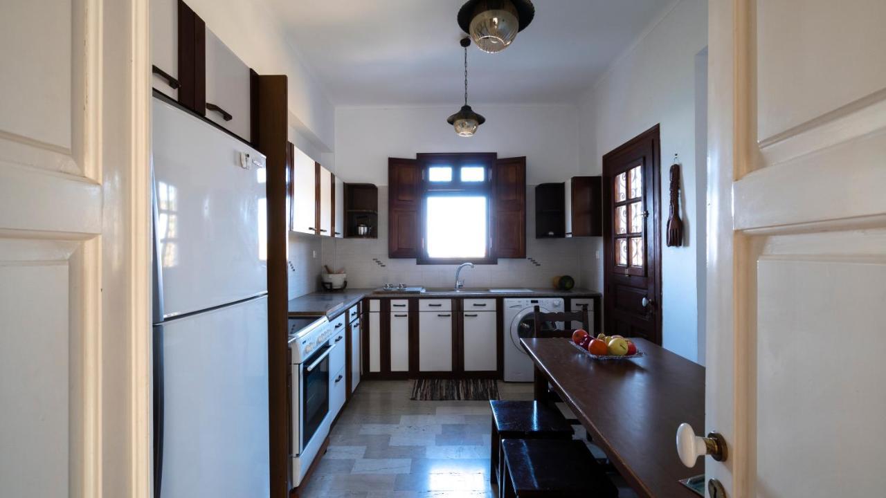 Ivi Beach Front Villa, Leros Vromolithos Buitenkant foto